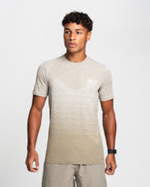 Gradient Seamless T-Shirt - Desert Sand