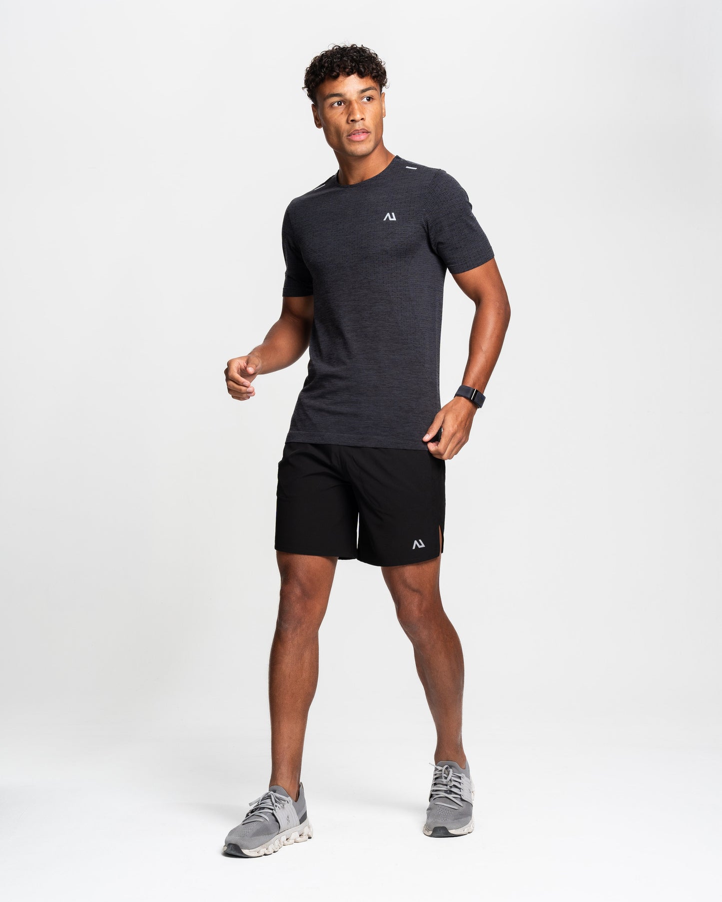 Hino Running Shorts - Black