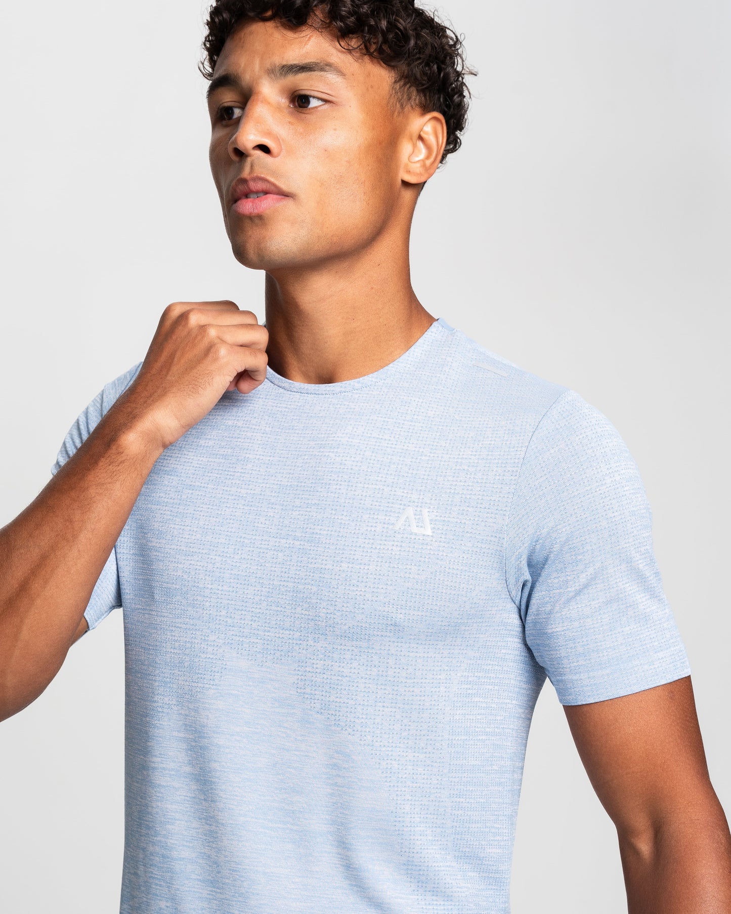 Kita Seamless T-Shirt - Sky Blue